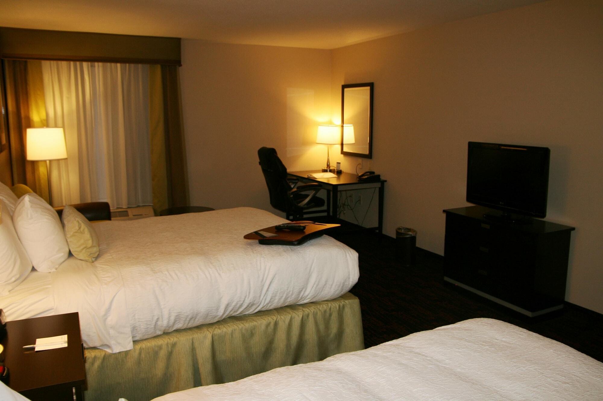 Hampton Inn Jericho - Westbury Zimmer foto